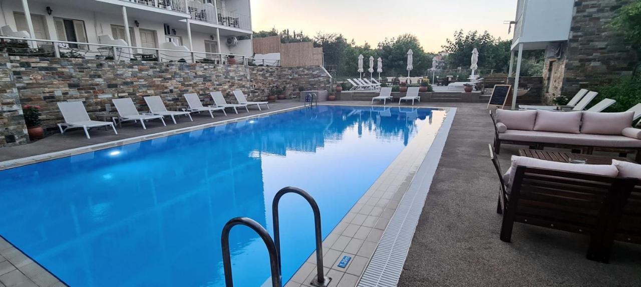 Hotel Nereides Patitiri  Bagian luar foto