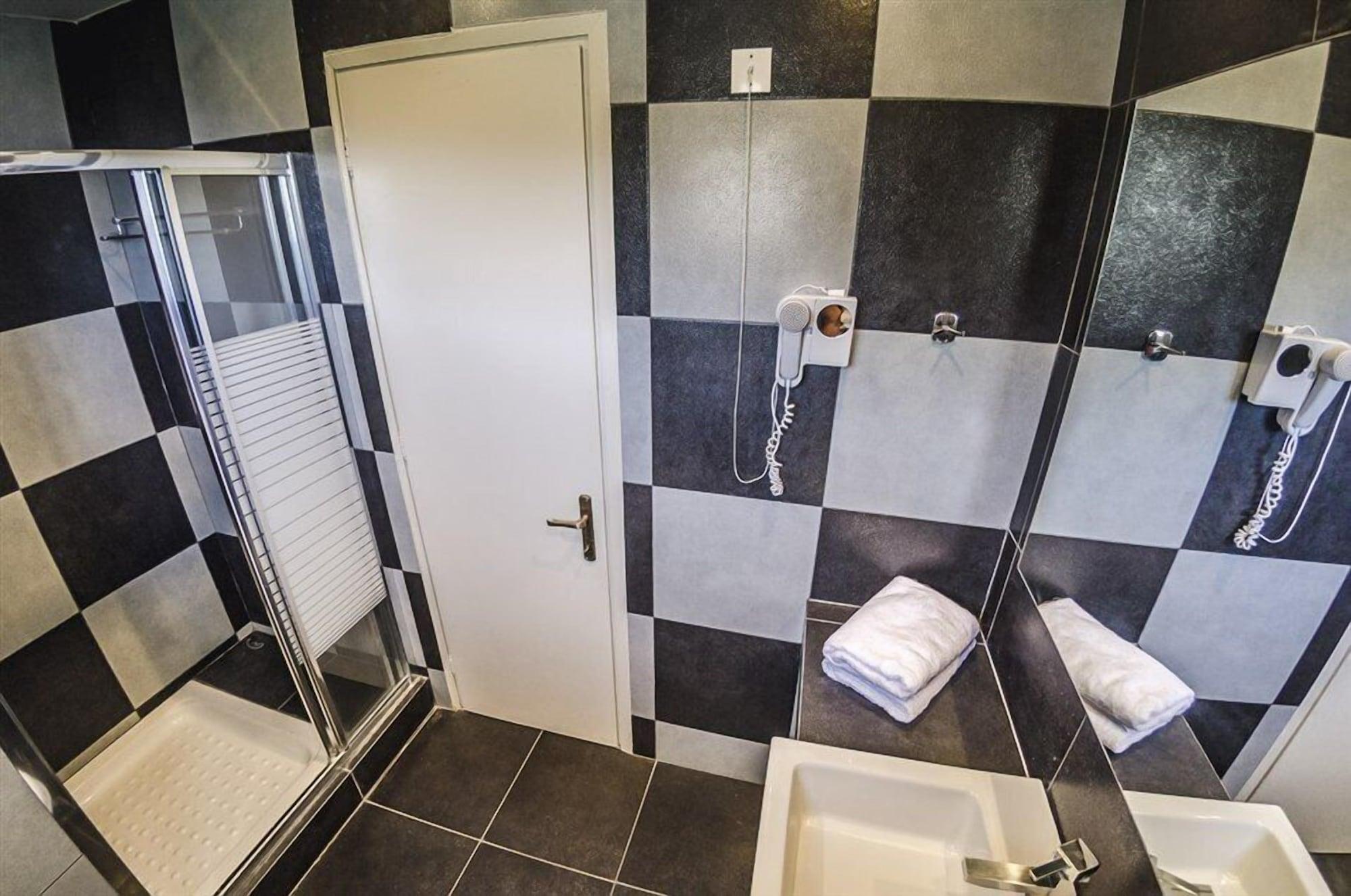 Hotel Nereides Patitiri  Bagian luar foto