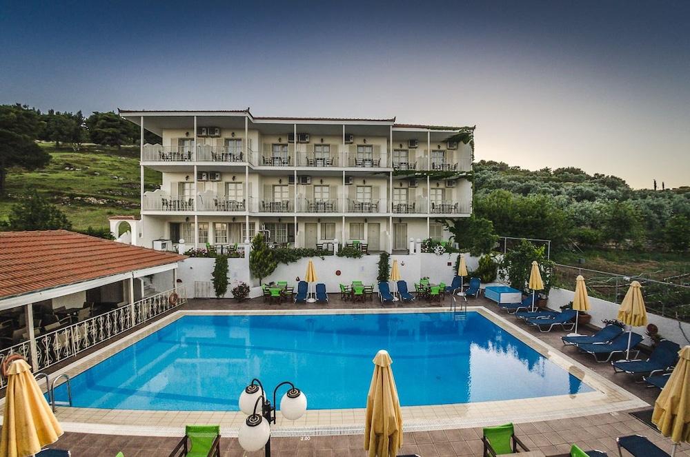 Hotel Nereides Patitiri  Bagian luar foto