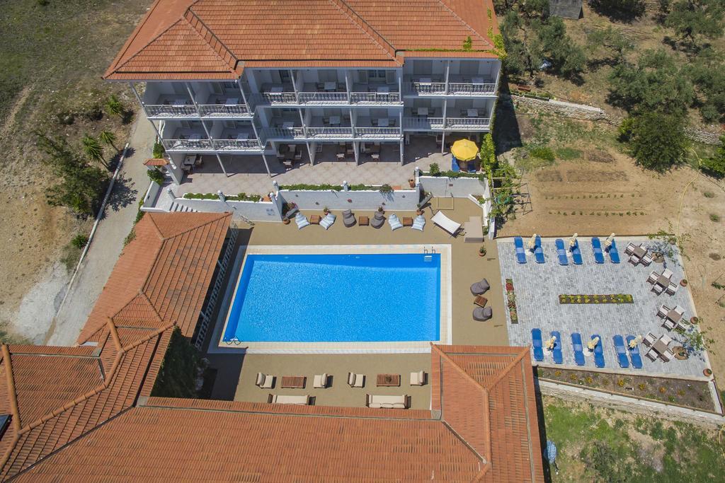 Hotel Nereides Patitiri  Bagian luar foto